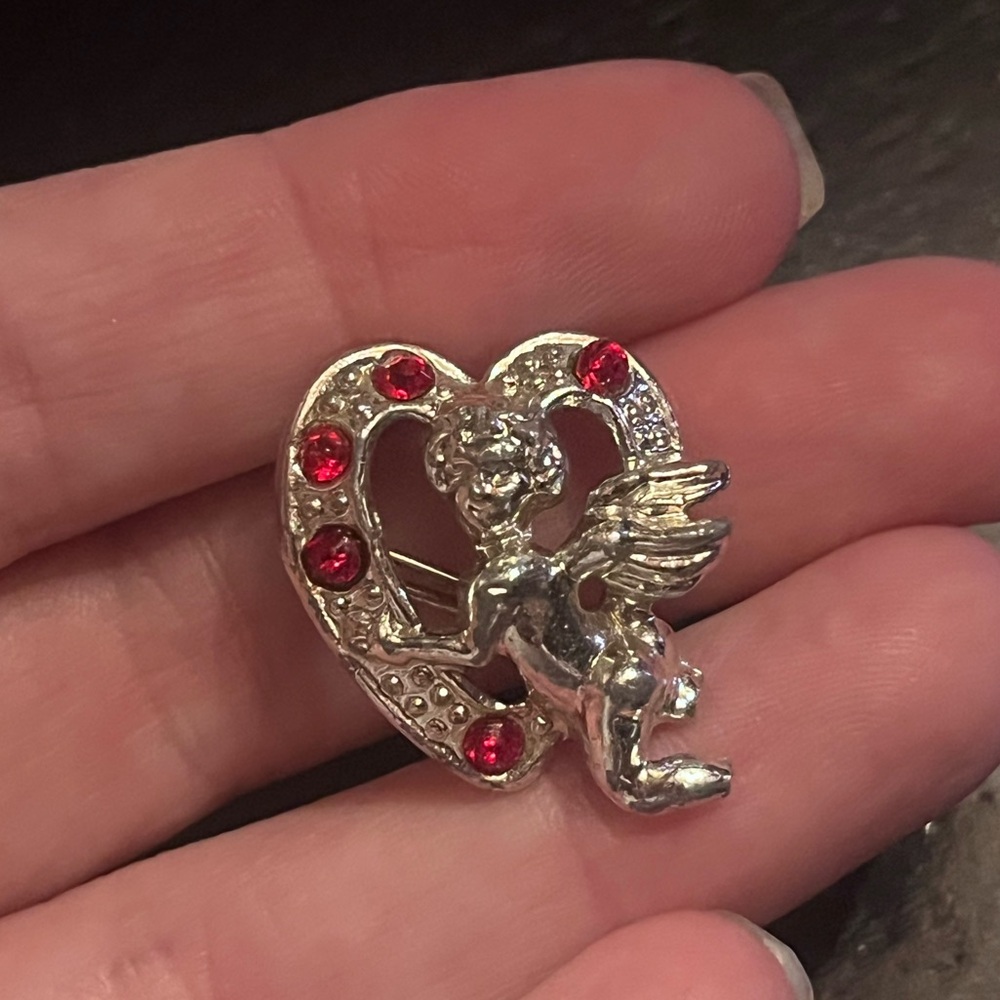 Vintage Heart Cherub Brooch with Red Rhinestones